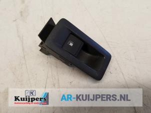 Used Tank cap cover switch Volkswagen Golf Plus (5M1/1KP) 1.6 Price € 10,00 Margin scheme offered by Autorecycling Kuijpers