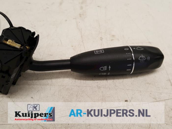 Wiper switch from a Mercedes-Benz S (W221) 3.0 S-320 CDI 24V 2006