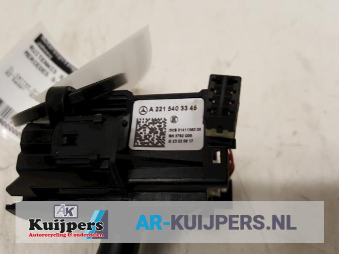 Wiper switch from a Mercedes-Benz S (W221) 3.0 S-320 CDI 24V 2006