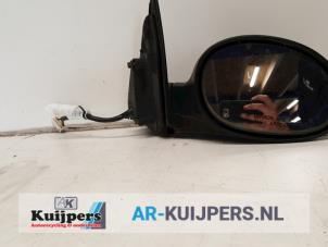 Used Wing mirror, right Chrysler PT Cruiser 2.0 16V Price € 25,00 Margin scheme offered by Autorecycling Kuijpers