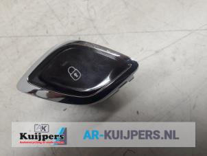 Used Central locking switch Citroen DS3 (SA) 1.6 e-HDi Price € 10,00 Margin scheme offered by Autorecycling Kuijpers