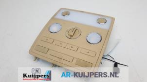 Used Interior lighting, front Volkswagen Phaeton (3D) 4.2 V8 40V 4Motion Price € 40,00 Margin scheme offered by Autorecycling Kuijpers