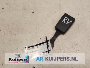 Used Front seatbelt buckle, right Daihatsu Sirion/Storia (M1) 1.3 16V DVVT Price € 14,00 Margin scheme offered by Autorecycling Kuijpers