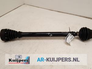 Used Front drive shaft, right Volkswagen New Beetle (9C1/9G1) 1.9 TDI 100 Price € 30,00 Margin scheme offered by Autorecycling Kuijpers
