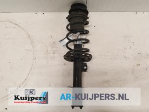 Usados Amortiguador derecha delante Opel Corsa Precio € 25,00 Norma de margen ofrecido por Autorecycling Kuijpers