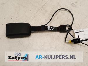 Used Front seatbelt buckle, right Citroen C4 Picasso (UD/UE/UF) 2.0 16V Autom. Price € 20,00 Margin scheme offered by Autorecycling Kuijpers