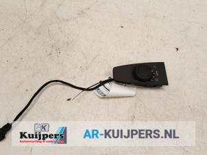 Used Switch (miscellaneous) Citroen C4 Picasso (UD/UE/UF) 2.0 16V Autom. Price € 25,00 Margin scheme offered by Autorecycling Kuijpers