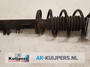 Used Front shock absorber, right Citroen C2 (JM) 1.6 16V VTR Price € 25,00 Margin scheme offered by Autorecycling Kuijpers