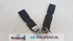 Used Rear seatbelt buckle, centre Honda Civic (FB) 1.8i VTEC 16V Price € 19,00 Margin scheme offered by Autorecycling Kuijpers