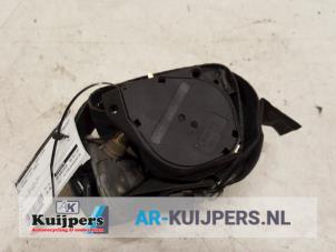 Used Front seatbelt, left Opel Movano Combi 2.5 DTI Price € 25,00 Margin scheme offered by Autorecycling Kuijpers