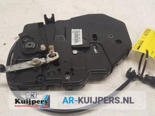Used Boot lid lock mechanism Volkswagen Caddy III (2KA,2KH,2CA,2CH) 1.6 TDI 16V Price € 49,00 Margin scheme offered by Autorecycling Kuijpers