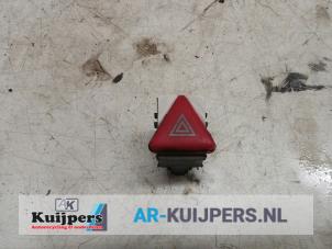 Used Panic lighting switch Volkswagen Transporter T5 2.5 TDi Price € 10,00 Margin scheme offered by Autorecycling Kuijpers