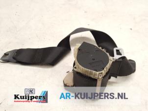 Used Front seatbelt, left Opel Tigra Twin Top 1.3 CDTi 16V Price € 24,00 Margin scheme offered by Autorecycling Kuijpers