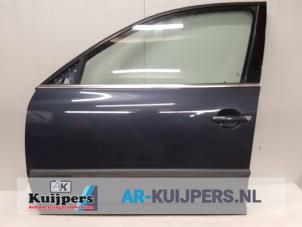 Used Door 4-door, front left Volkswagen Passat (3B3) 2.0 20V Price € 50,00 Margin scheme offered by Autorecycling Kuijpers