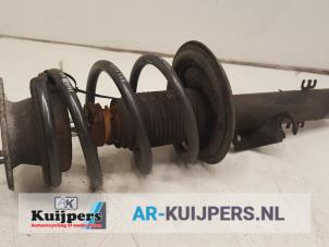 Used Front shock absorber rod, right BMW X3 (E83) 2.0d 16V Price € 55,00 Margin scheme offered by Autorecycling Kuijpers
