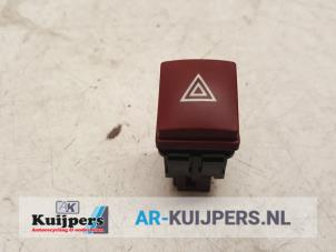 Used Panic lighting switch Peugeot 207 CC (WB) 1.6 16V Price € 10,00 Margin scheme offered by Autorecycling Kuijpers