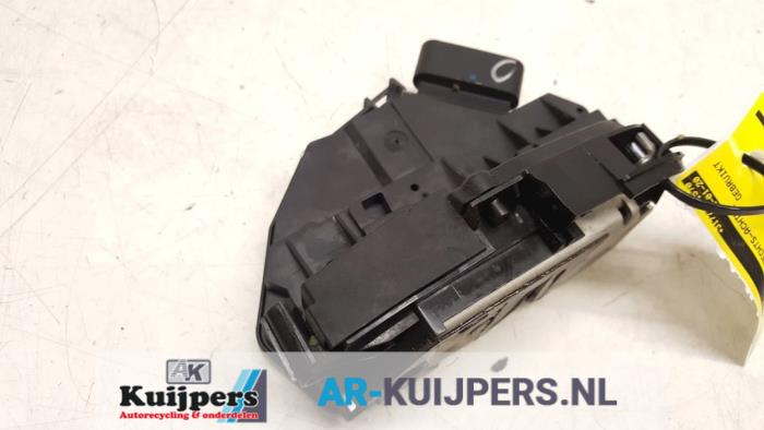Rear door mechanism 4-door, right from a Ford S-Max (WPC) 2.0 TDCi 210 16V 2017