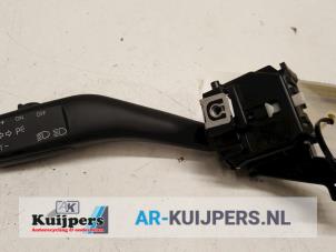 Used Indicator switch Seat Leon (1P1) 2.0 FSI 16V Price € 15,00 Margin scheme offered by Autorecycling Kuijpers