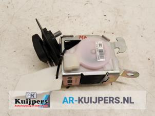 Używane Pas bezpieczenstwa srodkowy tyl Citroen C4 Grand Picasso (UA) 1.6 HDiF 16V 110 Cena € 15,00 Procedura marży oferowane przez Autorecycling Kuijpers