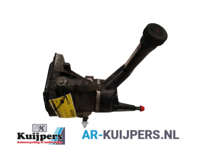 Usagé Pompe de direction Citroen C4 Grand Picasso (UA) 1.6 HDiF 16V 110 Prix € 35,00 Règlement à la marge proposé par Autorecycling Kuijpers