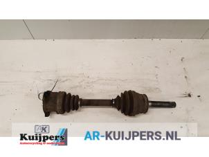 Used Front drive shaft, left Nissan King Cab/Pickup 4x4 (D22) 2.5 Tdi Price € 35,00 Margin scheme offered by Autorecycling Kuijpers