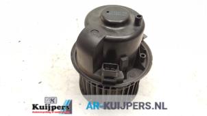 Usados Motor de ventilador de calefactor Ford Transit 2.2 TDCi 16V Precio € 25,00 Norma de margen ofrecido por Autorecycling Kuijpers