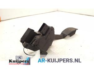 Used Accelerator pedal Opel Corsa D 1.2 16V Price € 15,00 Margin scheme offered by Autorecycling Kuijpers