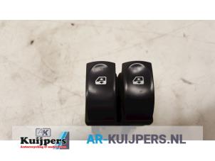 Used Multi-functional window switch Renault Clio III (BR/CR) 1.4 16V Price € 10,00 Margin scheme offered by Autorecycling Kuijpers