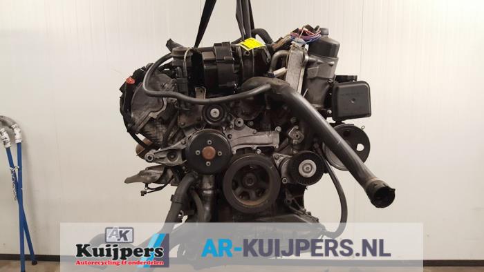 Używane Silnik Mercedes S (W220) 3.2 S-320 18V Cena € 400,00 Procedura marży oferowane przez Autorecycling Kuijpers