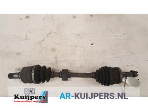 Used Front drive shaft, left Kia Magentis (GE) 2.0 CRDi 16V Price € 38,00 Margin scheme offered by Autorecycling Kuijpers