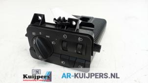 Gebrauchte Licht Schalter BMW 3 serie (E46/2) 320 Ci 24V Preis € 20,00 Margenregelung angeboten von Autorecycling Kuijpers