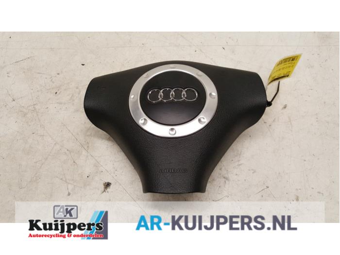 Left airbag (steering wheel) from a Audi TT Roadster (8N9) 1.8 20V Turbo Quattro 2002