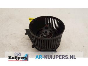 Usados Motor de ventilador de calefactor Audi TT Roadster (8N9) 1.8 20V Turbo Quattro Precio € 10,00 Norma de margen ofrecido por Autorecycling Kuijpers