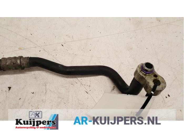 Air conditioning line from a Audi TT Roadster (8N9) 1.8 20V Turbo Quattro 2002