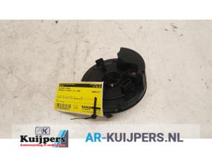 Used Airbag clock spring Mercedes E (W210) 2.2 E-220 CDI 16V Price € 49,00 Margin scheme offered by Autorecycling Kuijpers