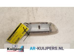 Used Interior lighting, rear Mercedes E (W210) 2.2 E-220 CDI 16V Price € 10,00 Margin scheme offered by Autorecycling Kuijpers