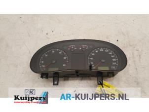 Usagé Instrument de bord Volkswagen Polo IV (9N1/2/3) 1.2 12V Prix € 30,00 Règlement à la marge proposé par Autorecycling Kuijpers