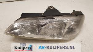 Used Headlight, left Peugeot 406 (8B) 1.8 S,SL,ST,STX 16V Price € 20,00 Margin scheme offered by Autorecycling Kuijpers