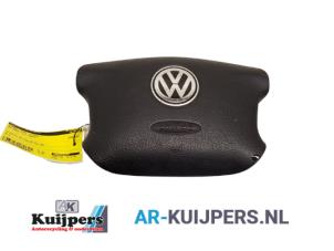 Używane Poduszka powietrzna lewa (kierownica) Volkswagen Golf IV Variant (1J5) 1.4 16V Cena € 19,00 Procedura marży oferowane przez Autorecycling Kuijpers