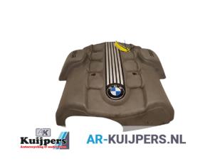 Usados Chapa protectora motor BMW 7 serie (E65/E66/E67) 735i,Li 3.6 V8 32V Precio € 35,00 Norma de margen ofrecido por Autorecycling Kuijpers