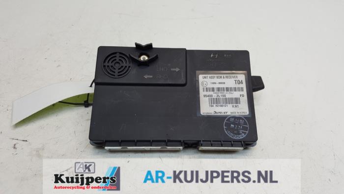 Used Body control computer Hyundai i30 Crosswagon (WWH) 1.6 CRDi 16V VGT HP Price € 25,00 Margin scheme offered by Autorecycling Kuijpers