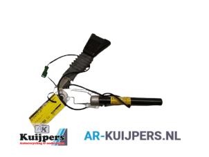 Used Front seatbelt buckle, left Opel Vectra B (36) 1.6 16V Ecotec Price € 20,00 Margin scheme offered by Autorecycling Kuijpers