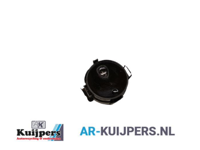 Begagnade Regnsensor Renault Scénic II (JM) 2.0 16V Pris € 19,00 Marginaltabell erbjuds av Autorecycling Kuijpers