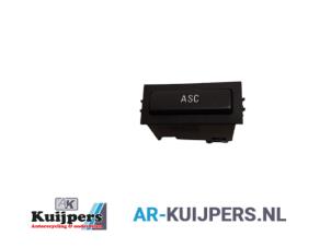 Used Switch (miscellaneous) BMW 5 serie (E39) 520i 24V Price € 10,00 Margin scheme offered by Autorecycling Kuijpers