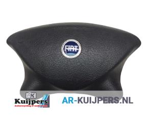 Usagé Airbag gauche (volant) Fiat Ulysse (179) 2.0 16V Prix € 25,00 Règlement à la marge proposé par Autorecycling Kuijpers