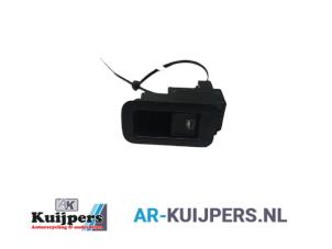 Used Electric window switch Volkswagen Golf VII (AUA) 1.4 TSI 16V Price € 10,00 Margin scheme offered by Autorecycling Kuijpers