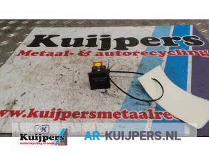 Used Airbag indicator light Volkswagen Caddy IV 2.0 TDI 102 Price € 15,00 Margin scheme offered by Autorecycling Kuijpers