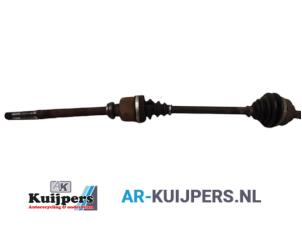 Used Front drive shaft, left Citroen Jumpy (G9) 2.0i 16V Price € 40,00 Margin scheme offered by Autorecycling Kuijpers