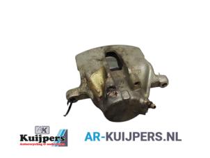 Used Front brake calliper, left Mercedes 190 (W201) 2.0 E Price € 25,00 Margin scheme offered by Autorecycling Kuijpers