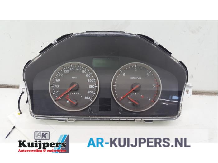 Odometer KM from a Volvo C30 (EK/MK) 2.0 D 16V 2007